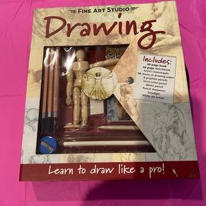 Fine Art Studio Drawing.       Tote Z-1